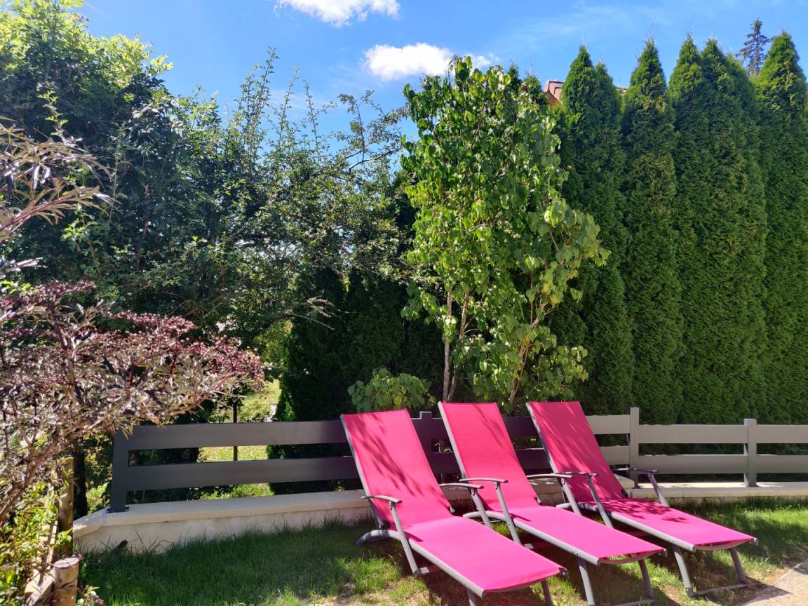 221a35994360440dc08027337e